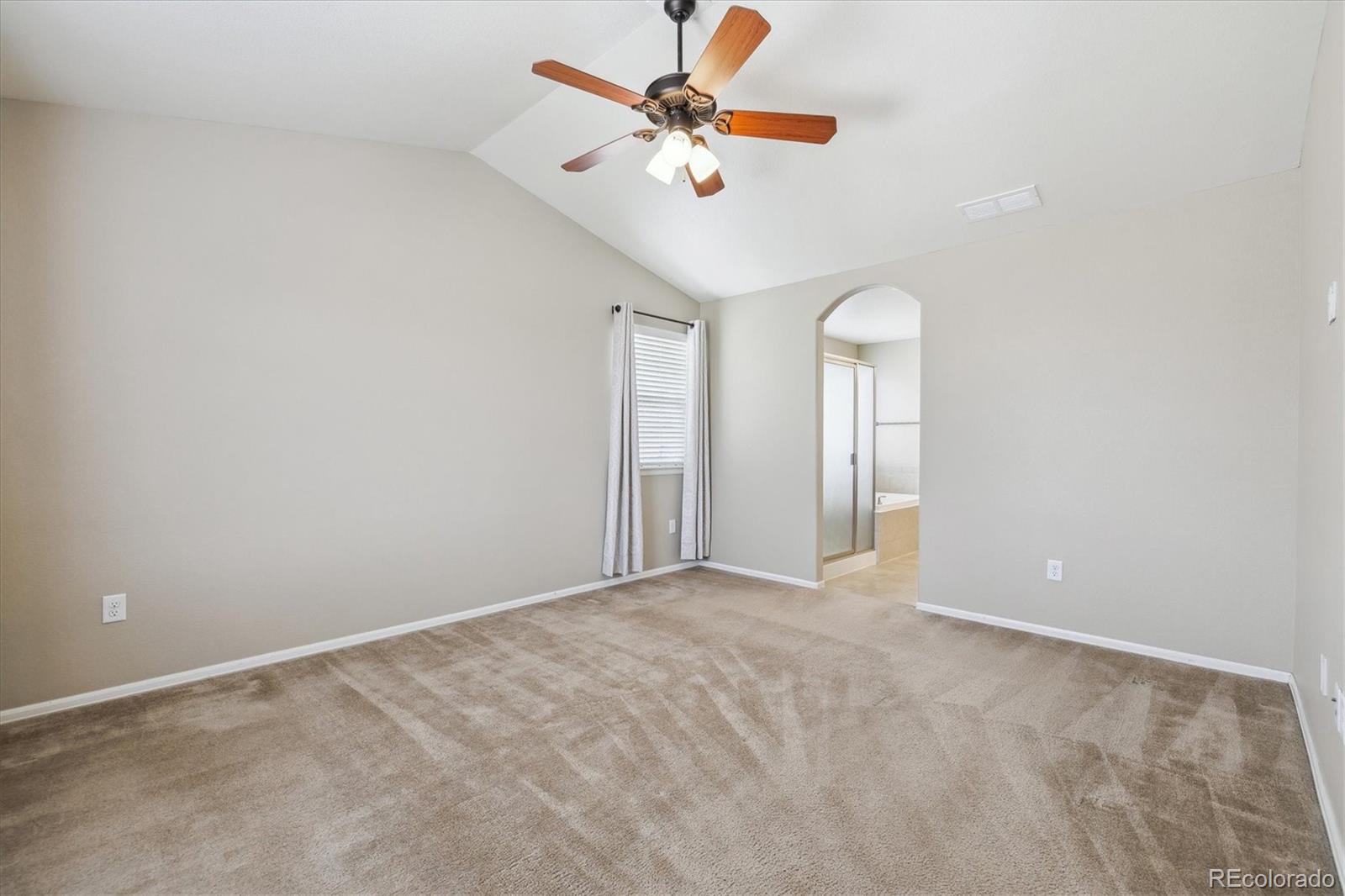 MLS Image #39 for 25466 e 4th place,aurora, Colorado