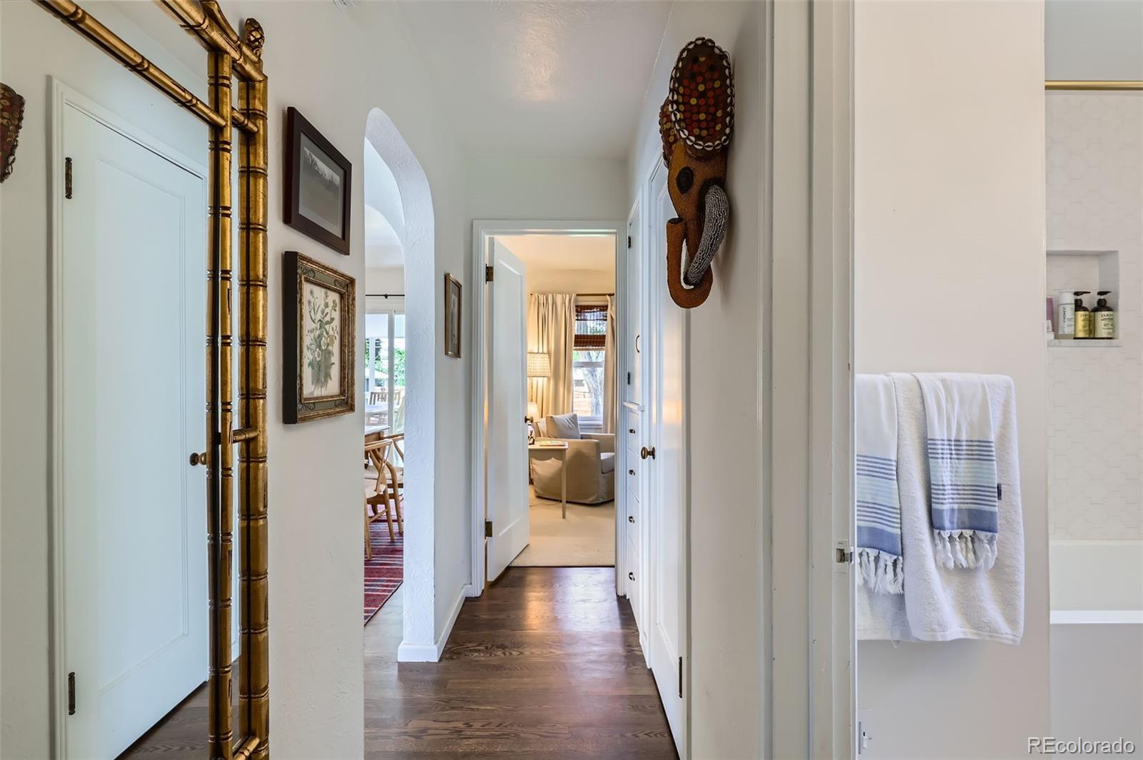 MLS Image #11 for 3975 s logan street,englewood, Colorado