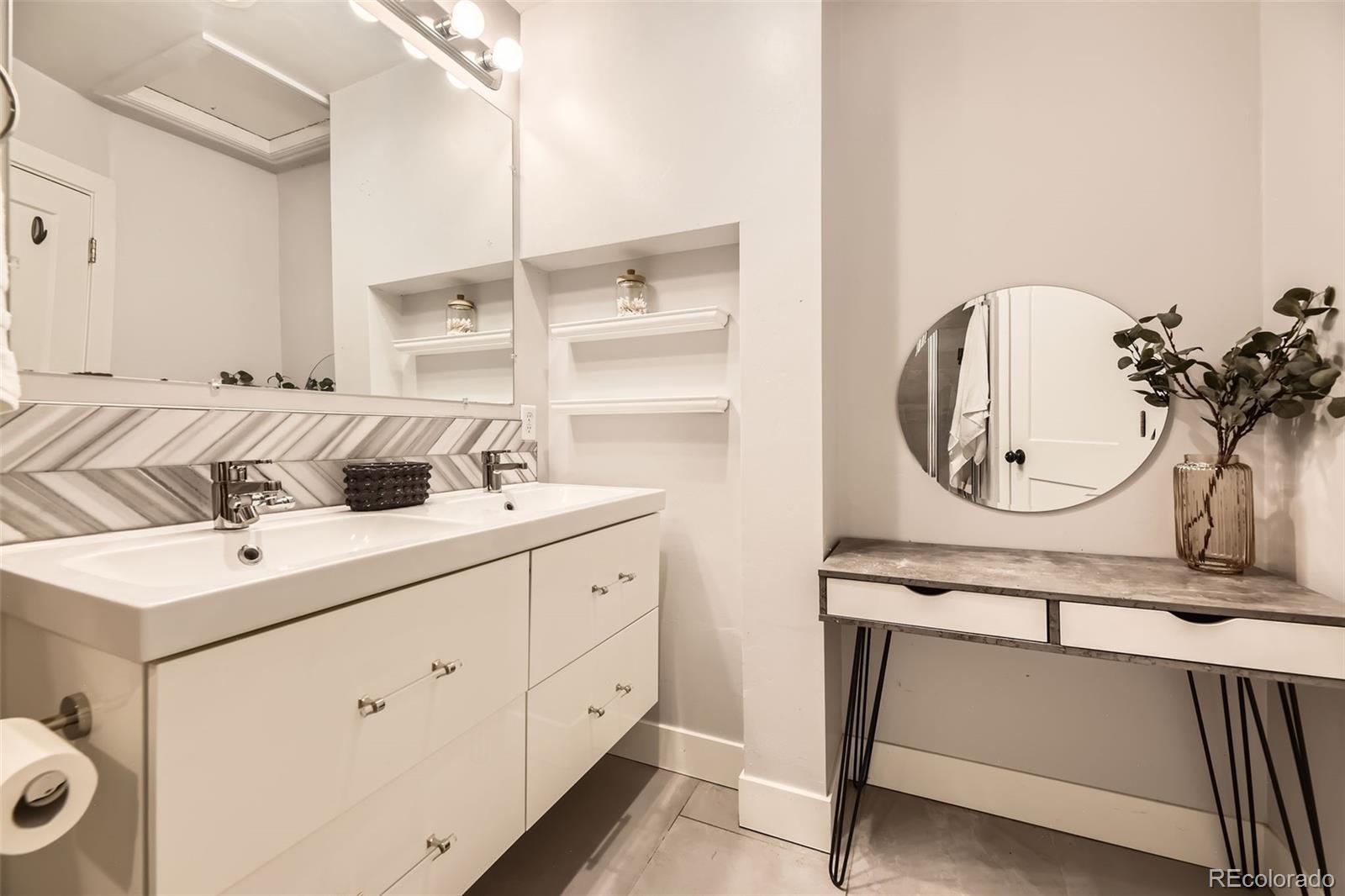 MLS Image #14 for 2540  kendall street,edgewater, Colorado