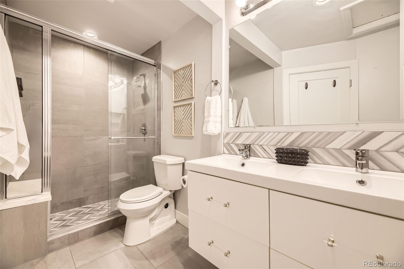 MLS Image #15 for 2540  kendall street,edgewater, Colorado