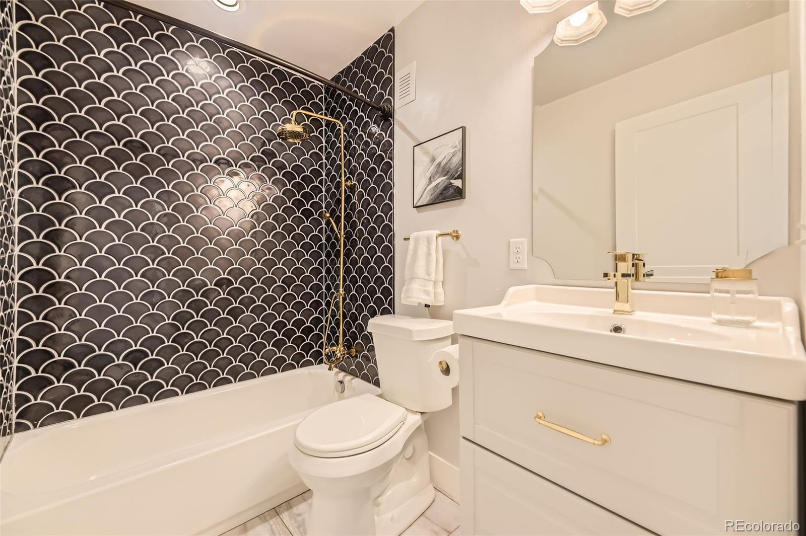 MLS Image #18 for 2540  kendall street,edgewater, Colorado