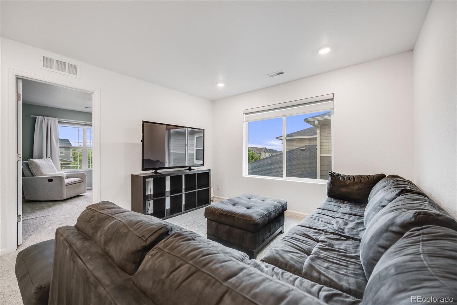 MLS Image #17 for 16673 e virginia avenue,aurora, Colorado