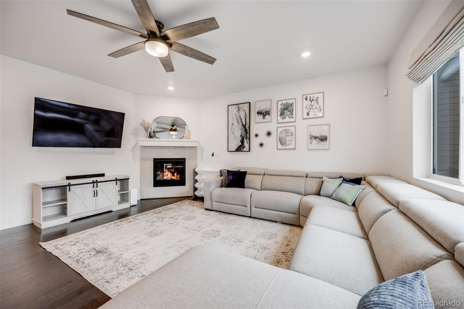 MLS Image #4 for 16673 e virginia avenue,aurora, Colorado