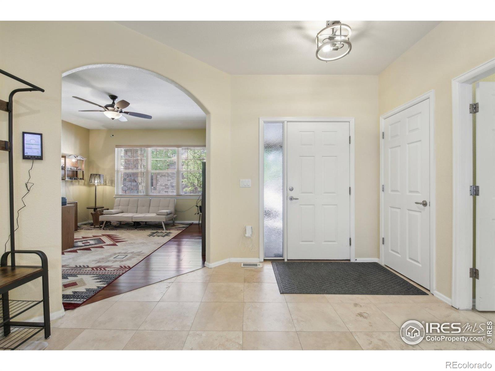 MLS Image #15 for 6542 s tempe street,aurora, Colorado