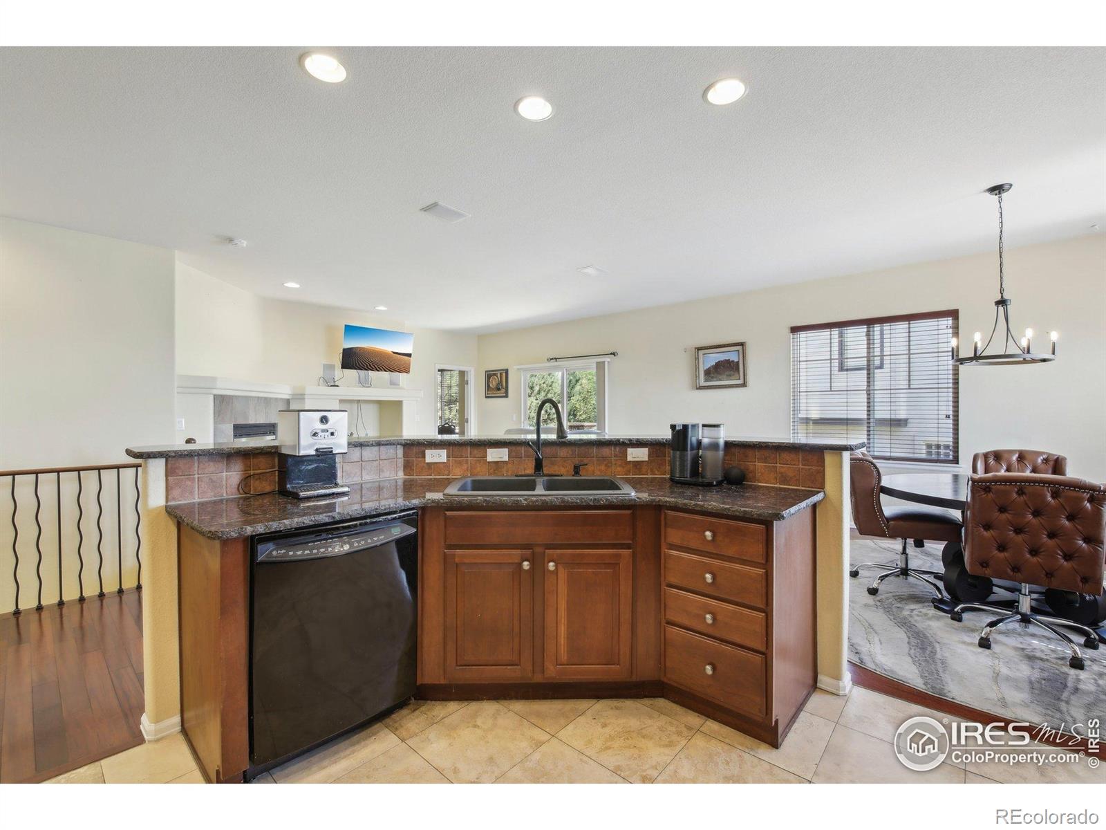 MLS Image #21 for 6542 s tempe street,aurora, Colorado