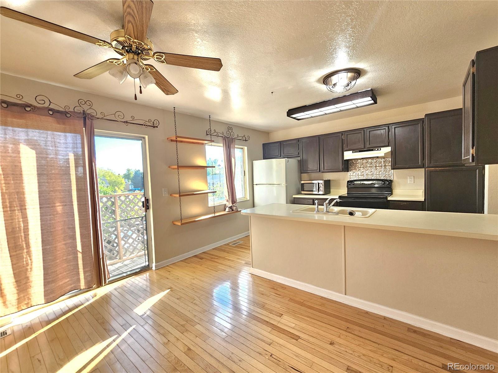 MLS Image #8 for 5886 s nepal way,centennial, Colorado