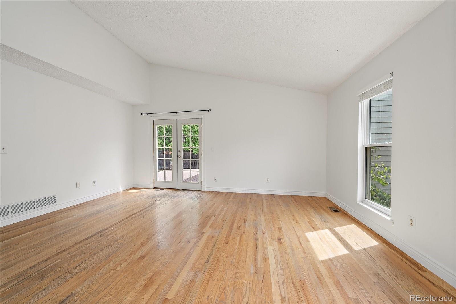 MLS Image #5 for 904  clover circle,lafayette, Colorado