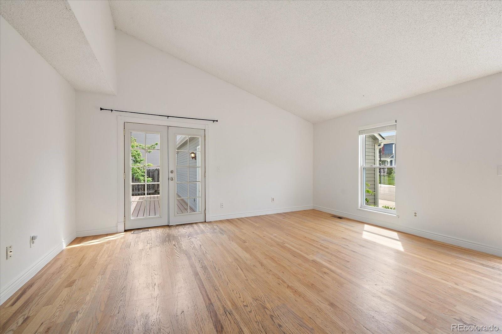 MLS Image #6 for 904  clover circle,lafayette, Colorado