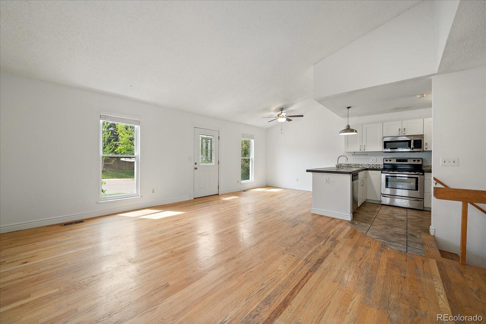 MLS Image #8 for 904  clover circle,lafayette, Colorado