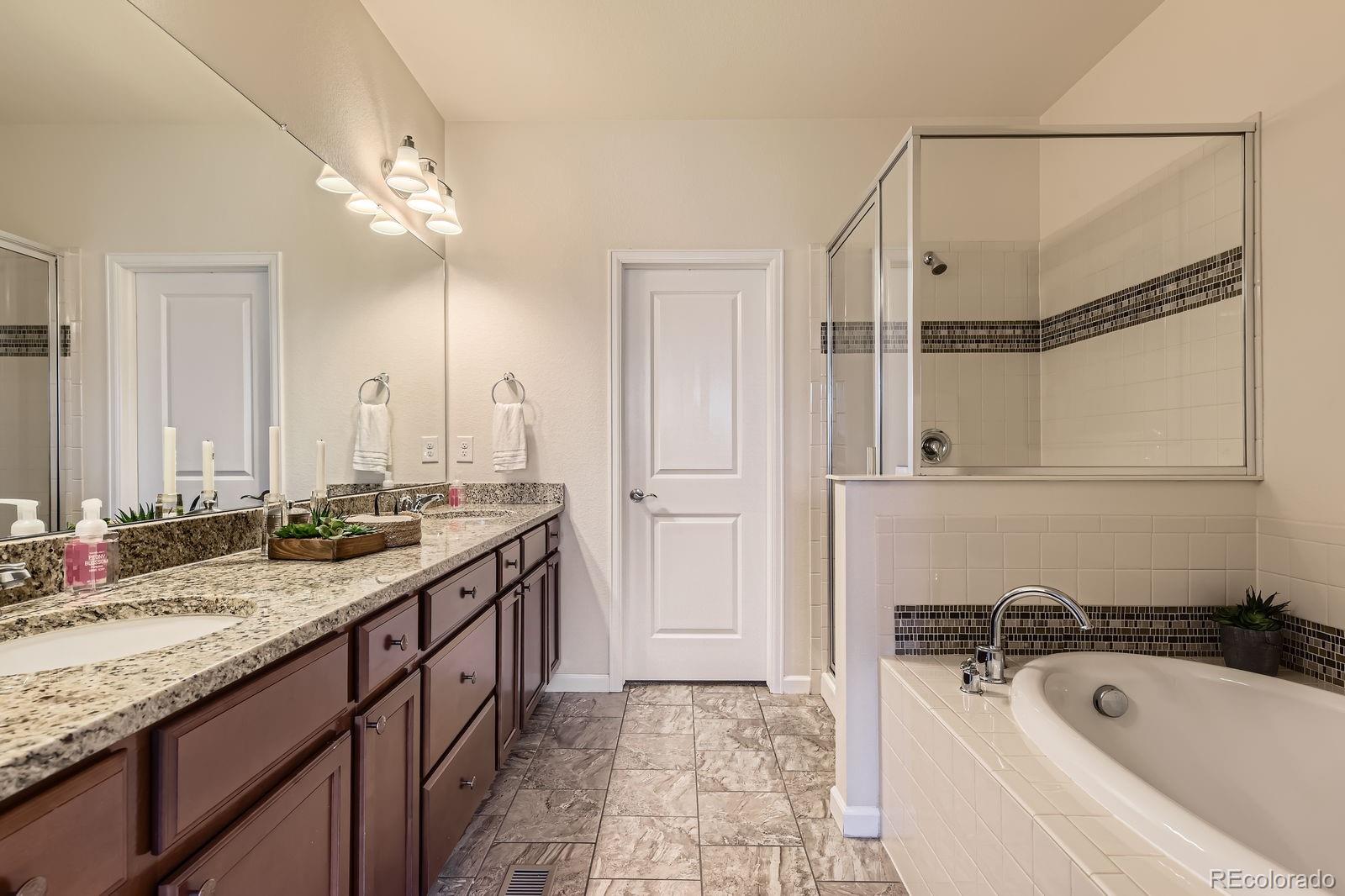 MLS Image #16 for 504 e dry creek place ,littleton, Colorado