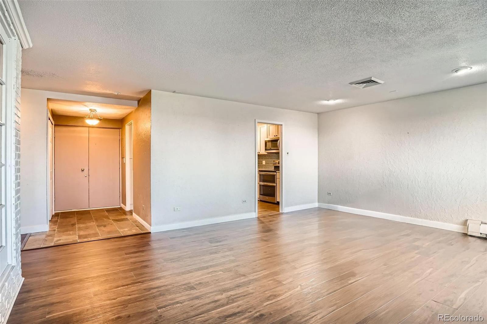 MLS Image #6 for 3131 e alameda avenue 1503,denver, Colorado