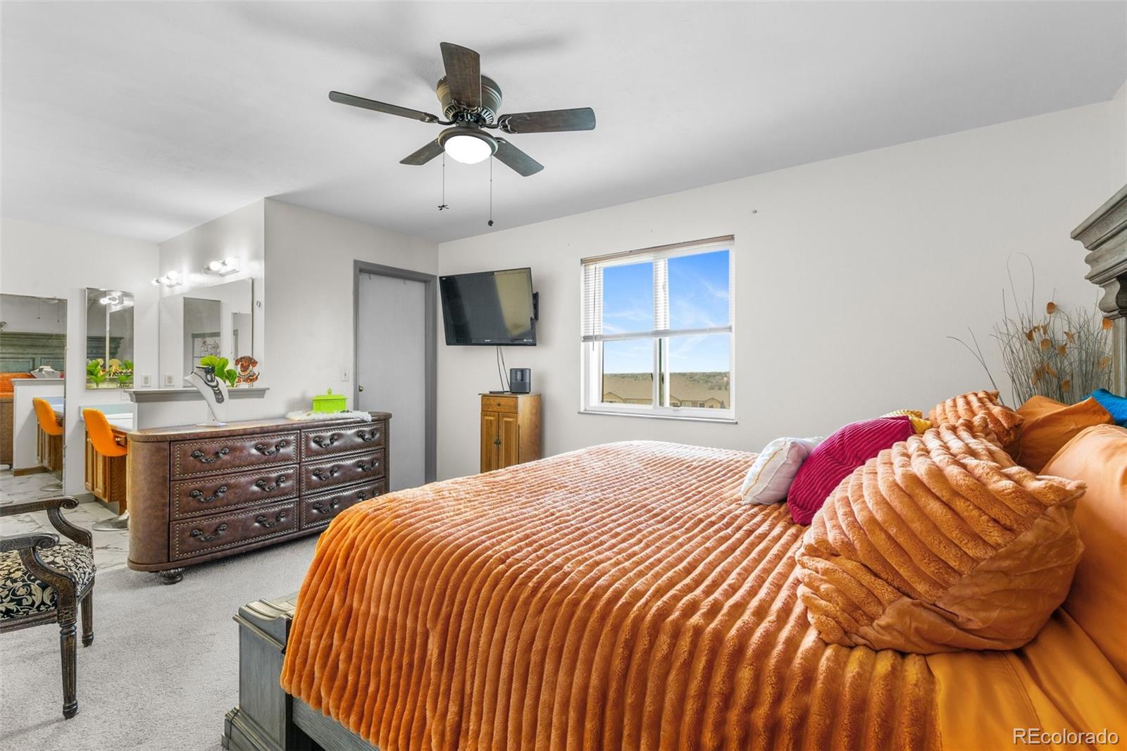 MLS Image #11 for 7565  woody creek drive,colorado springs, Colorado
