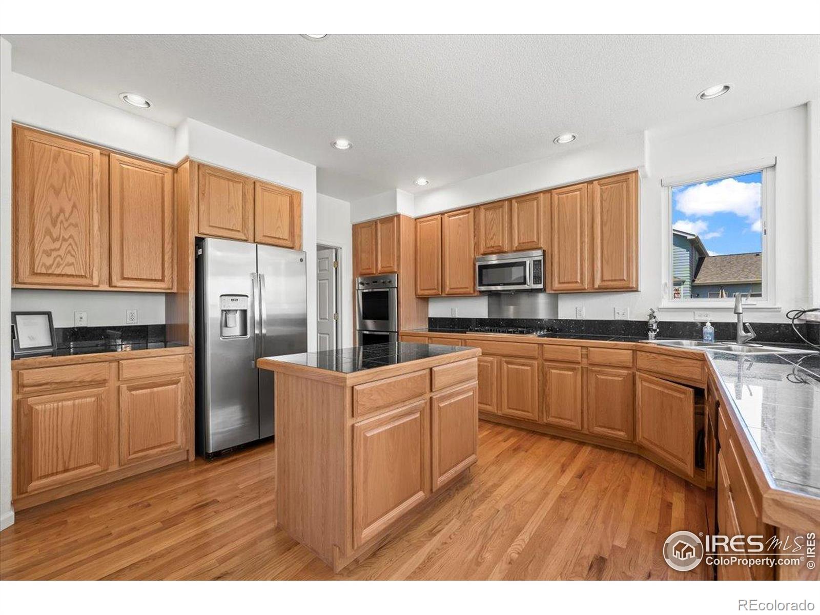MLS Image #16 for 708  teal circle,longmont, Colorado