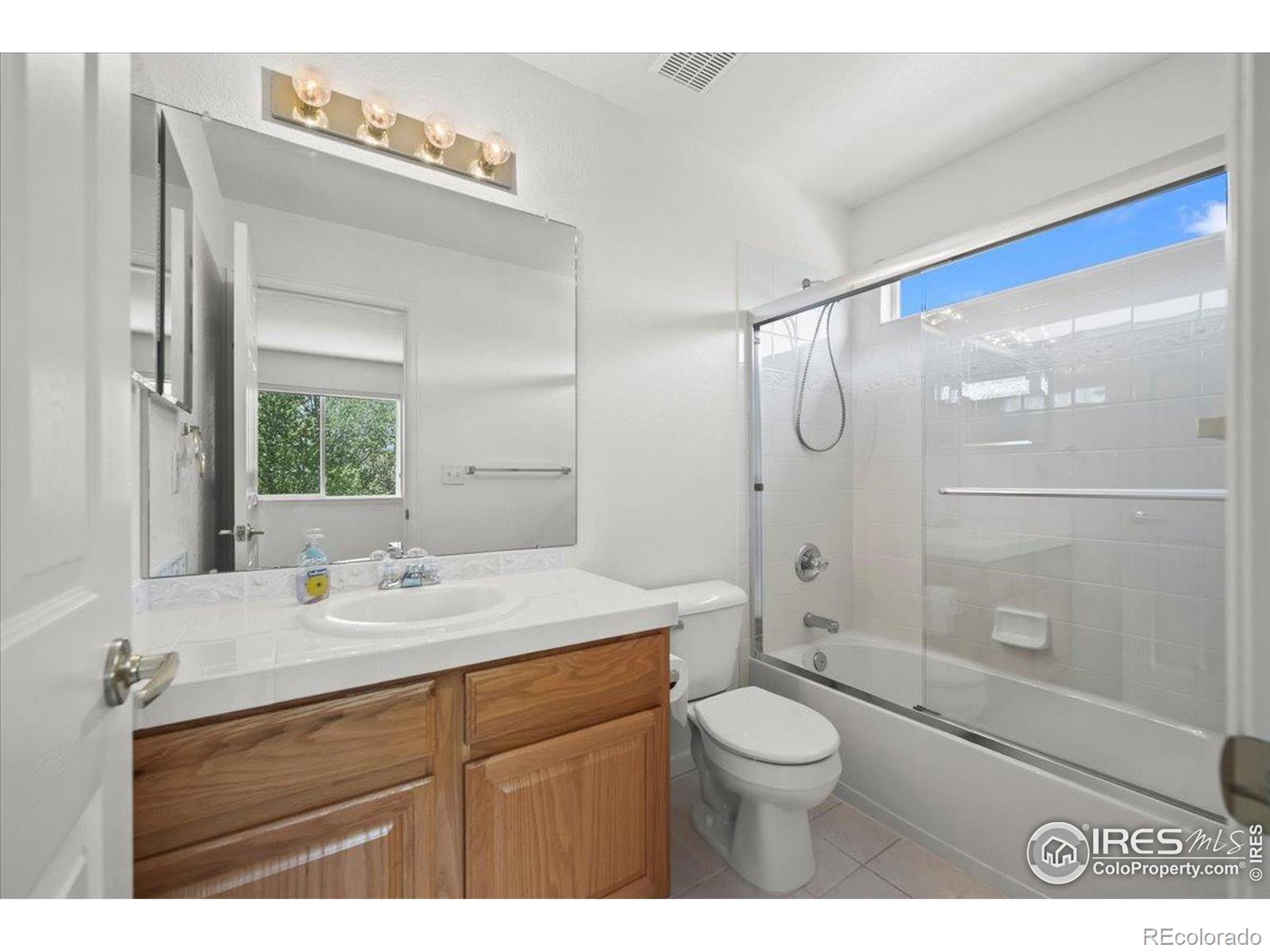 MLS Image #20 for 708  teal circle,longmont, Colorado
