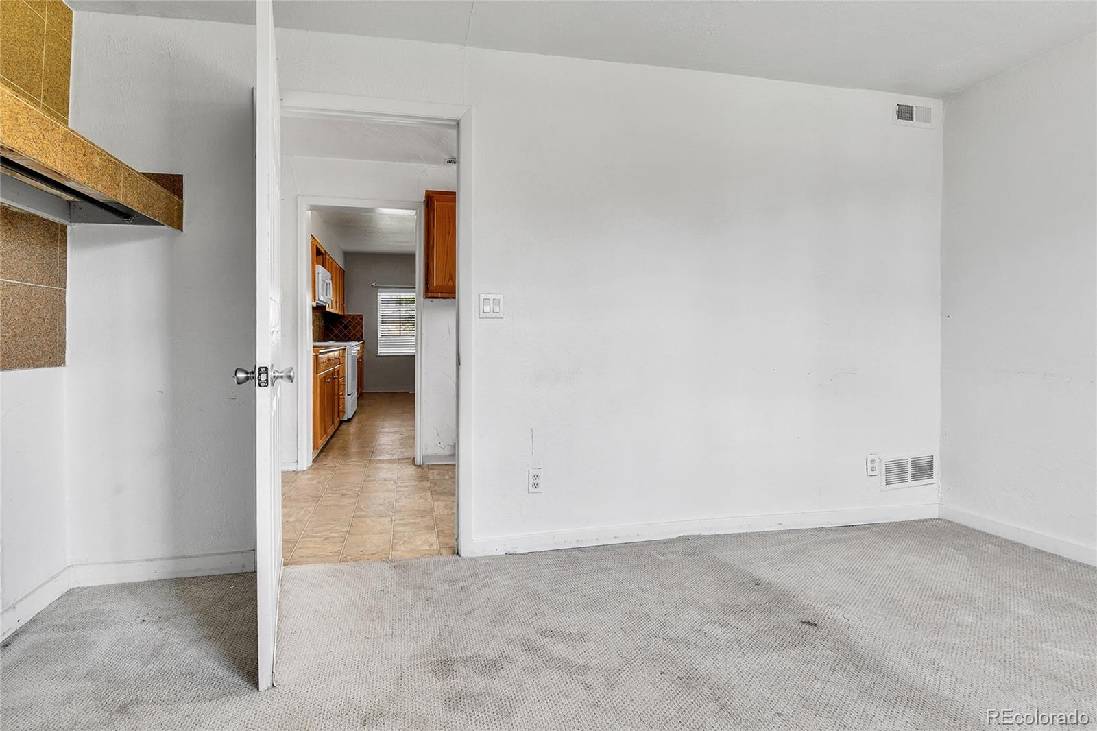 MLS Image #19 for 6671  grove street,denver, Colorado