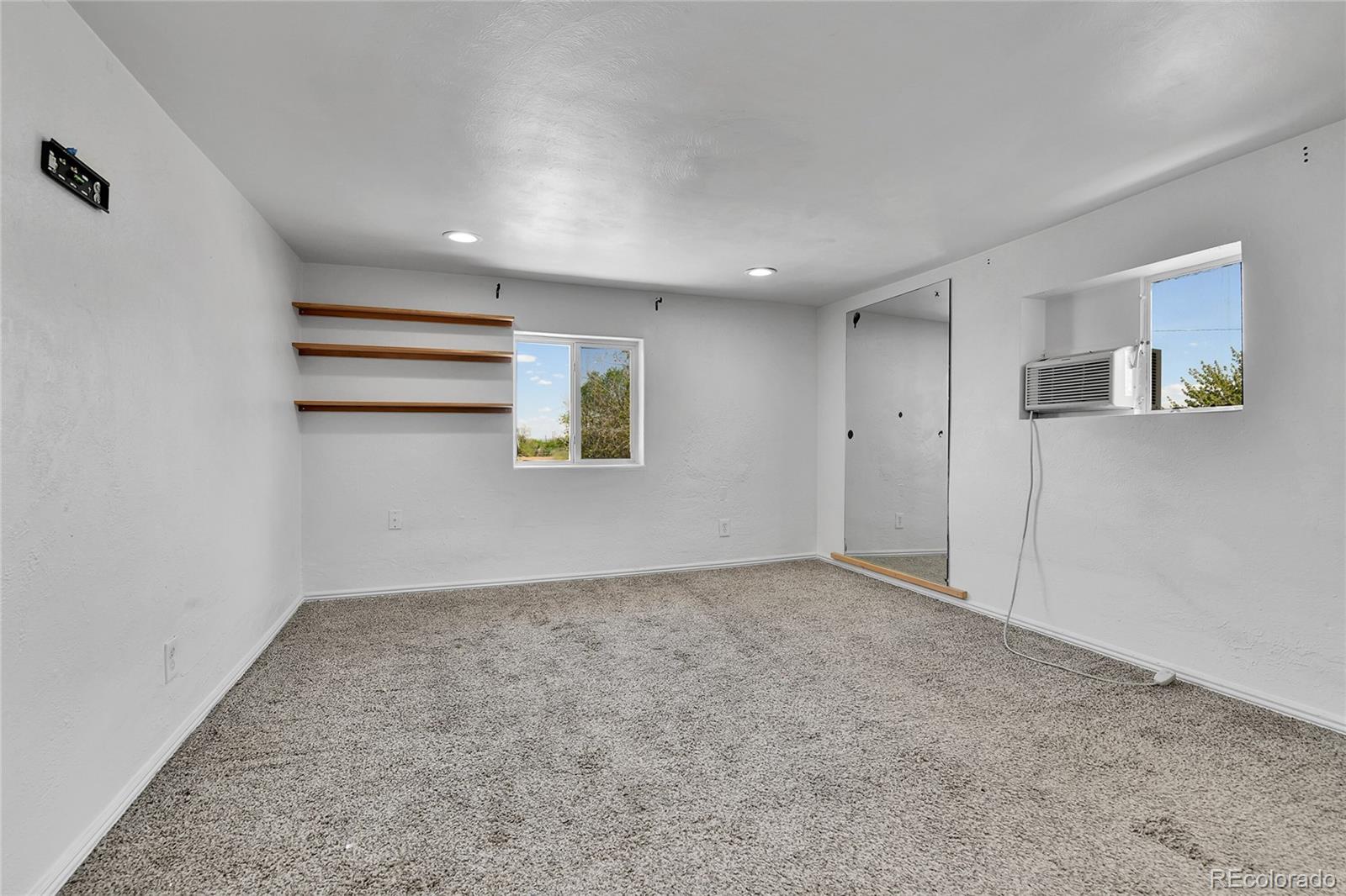 MLS Image #24 for 6671  grove street,denver, Colorado