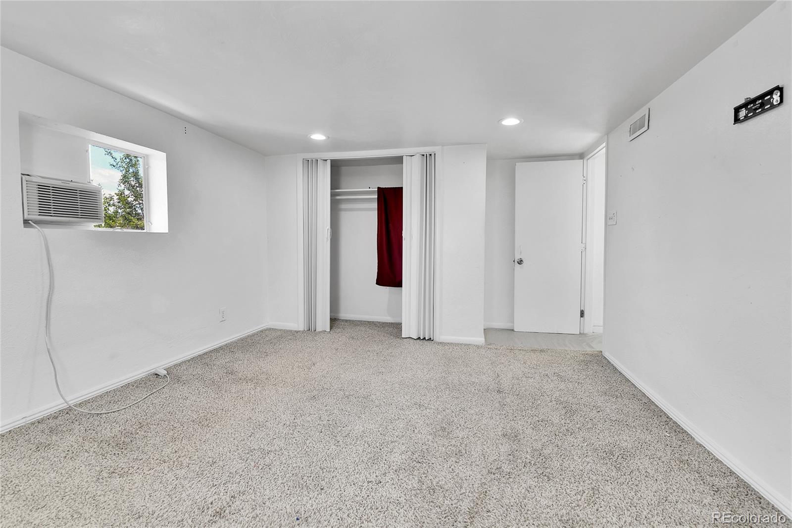 MLS Image #25 for 6671  grove street,denver, Colorado