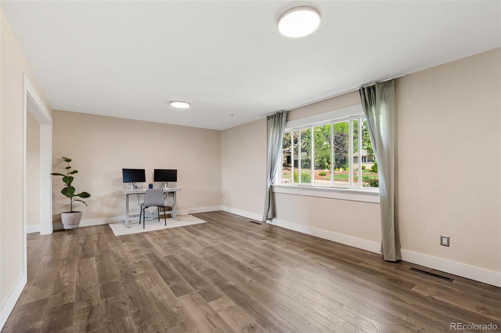 MLS Image #12 for 5330  silver spur avenue,colorado springs, Colorado