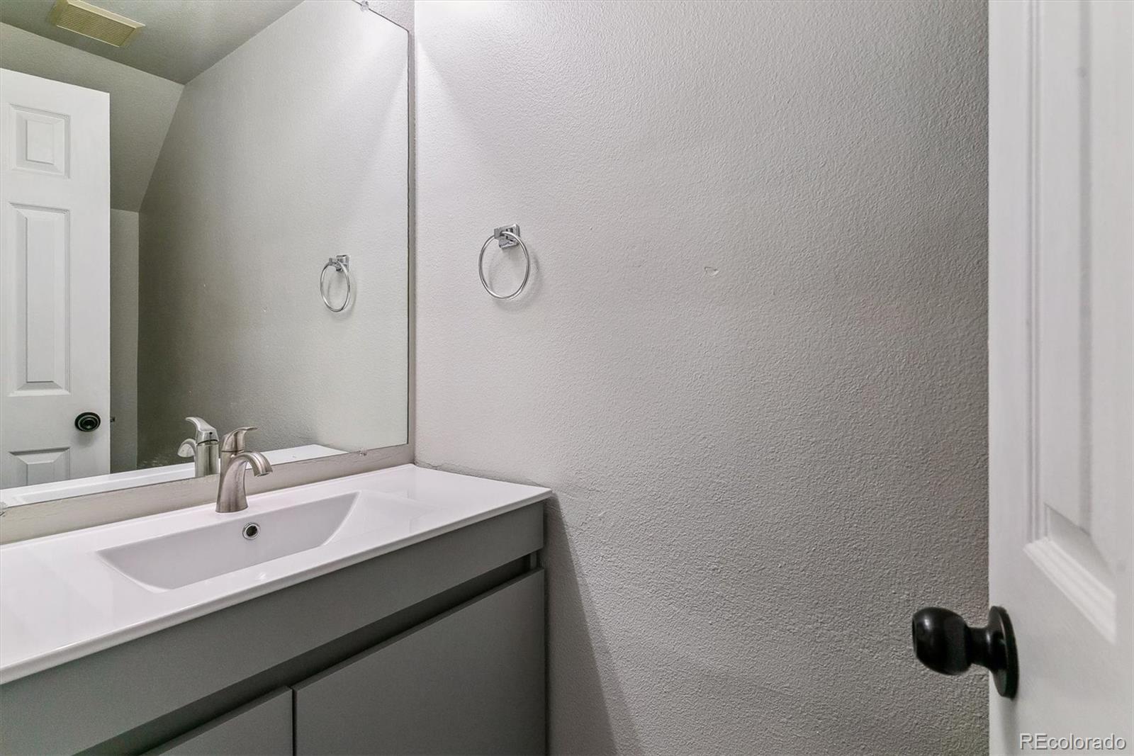 MLS Image #13 for 1202 s troy street,aurora, Colorado