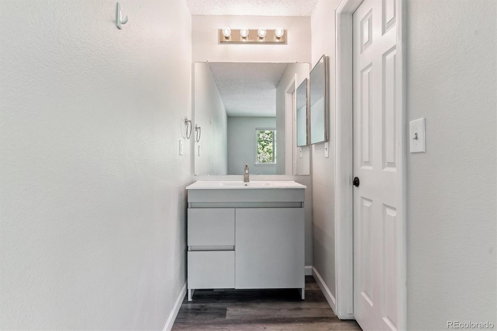 MLS Image #18 for 1202 s troy street,aurora, Colorado