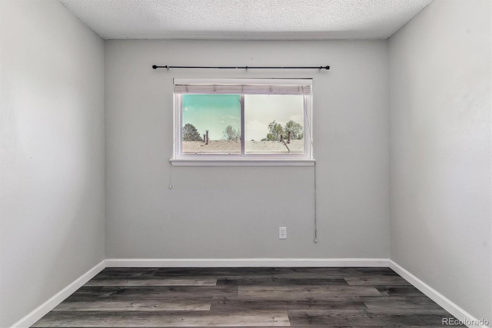 MLS Image #21 for 1202 s troy street,aurora, Colorado