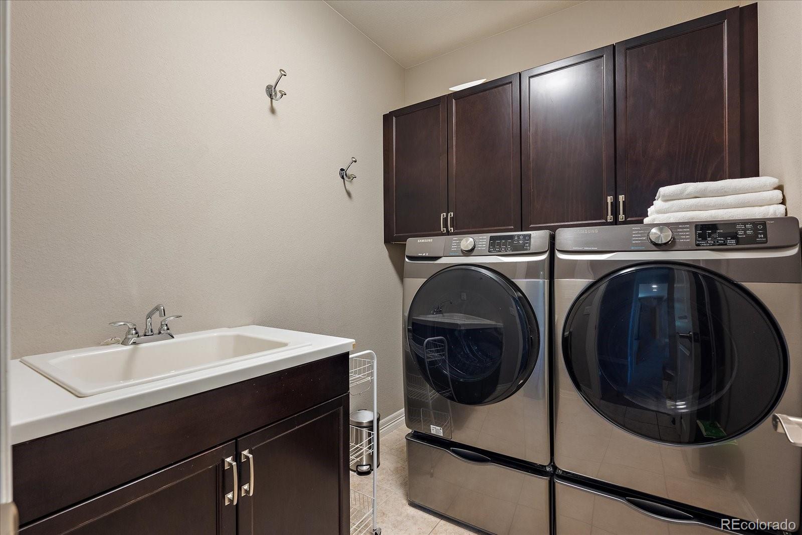 MLS Image #18 for 2263 s loveland street,lakewood, Colorado