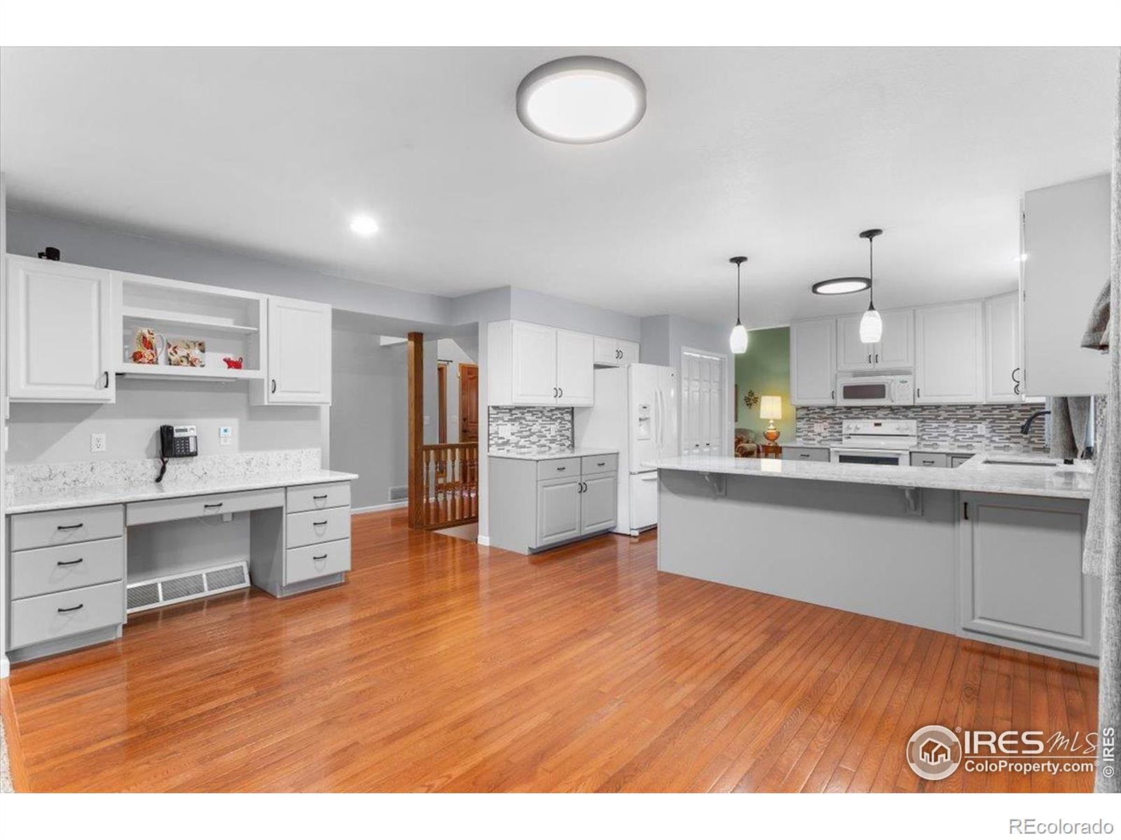 MLS Image #12 for 1444  wakerobin court,fort collins, Colorado