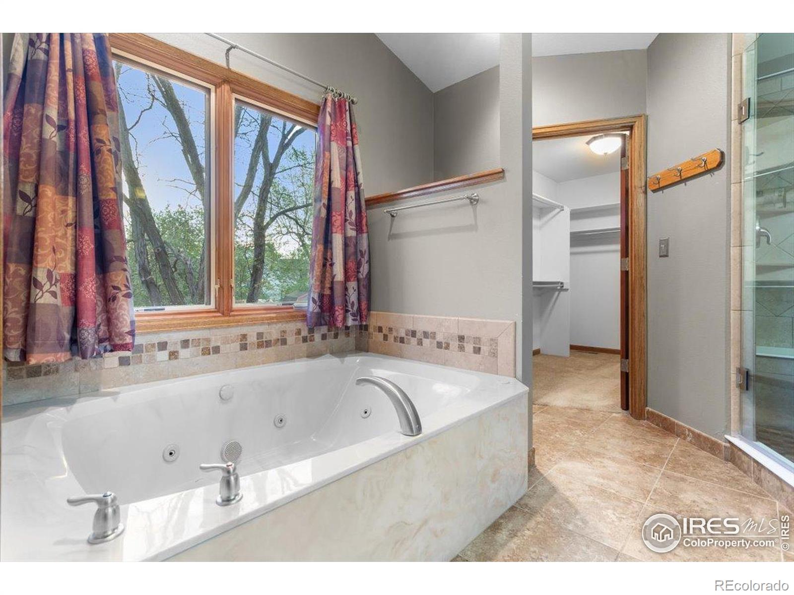 MLS Image #22 for 1444  wakerobin court,fort collins, Colorado