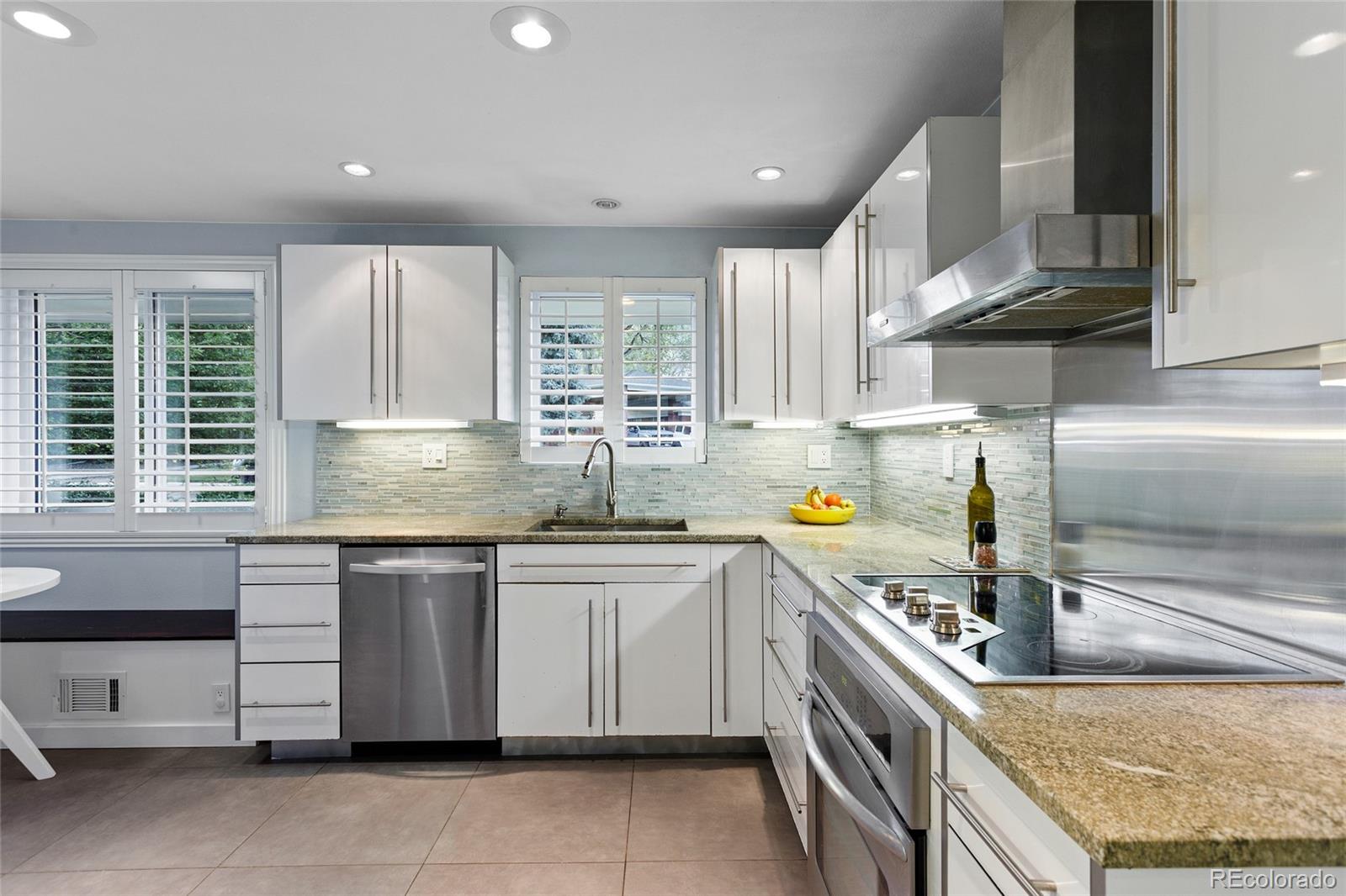 MLS Image #14 for 7900  crest drive,lakewood, Colorado