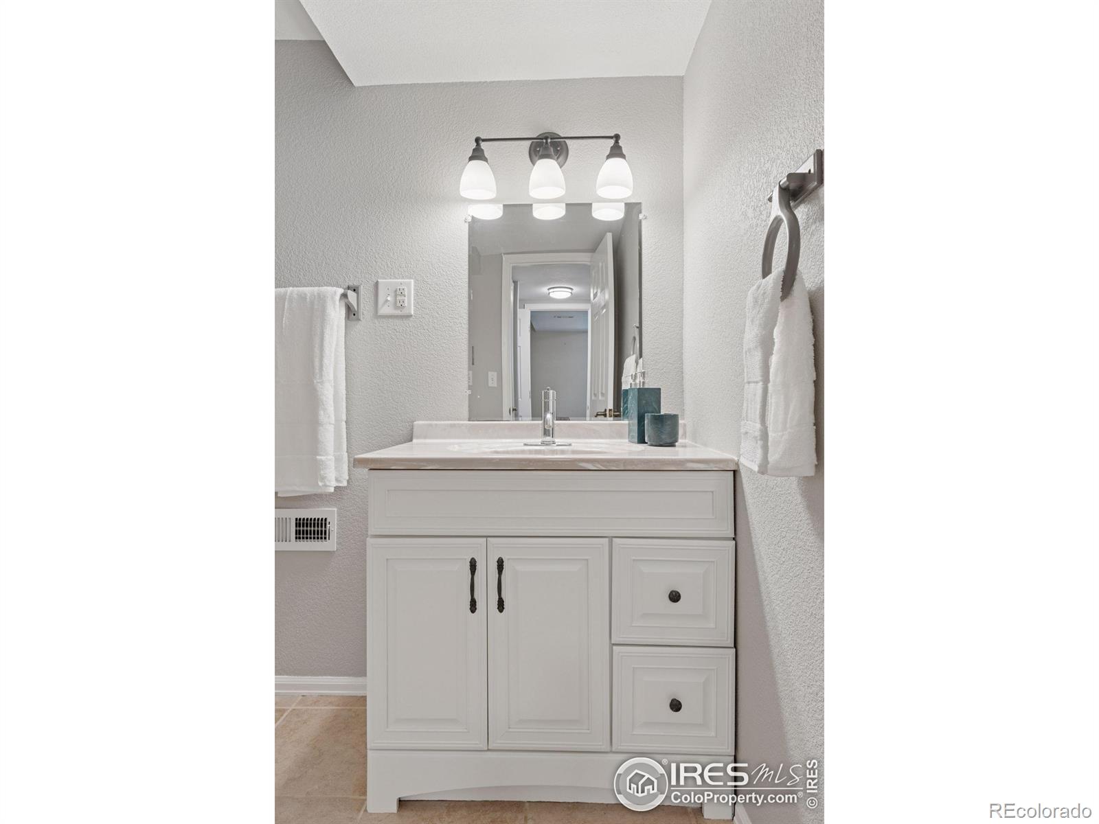 MLS Image #23 for 1695  parkside circle,lafayette, Colorado