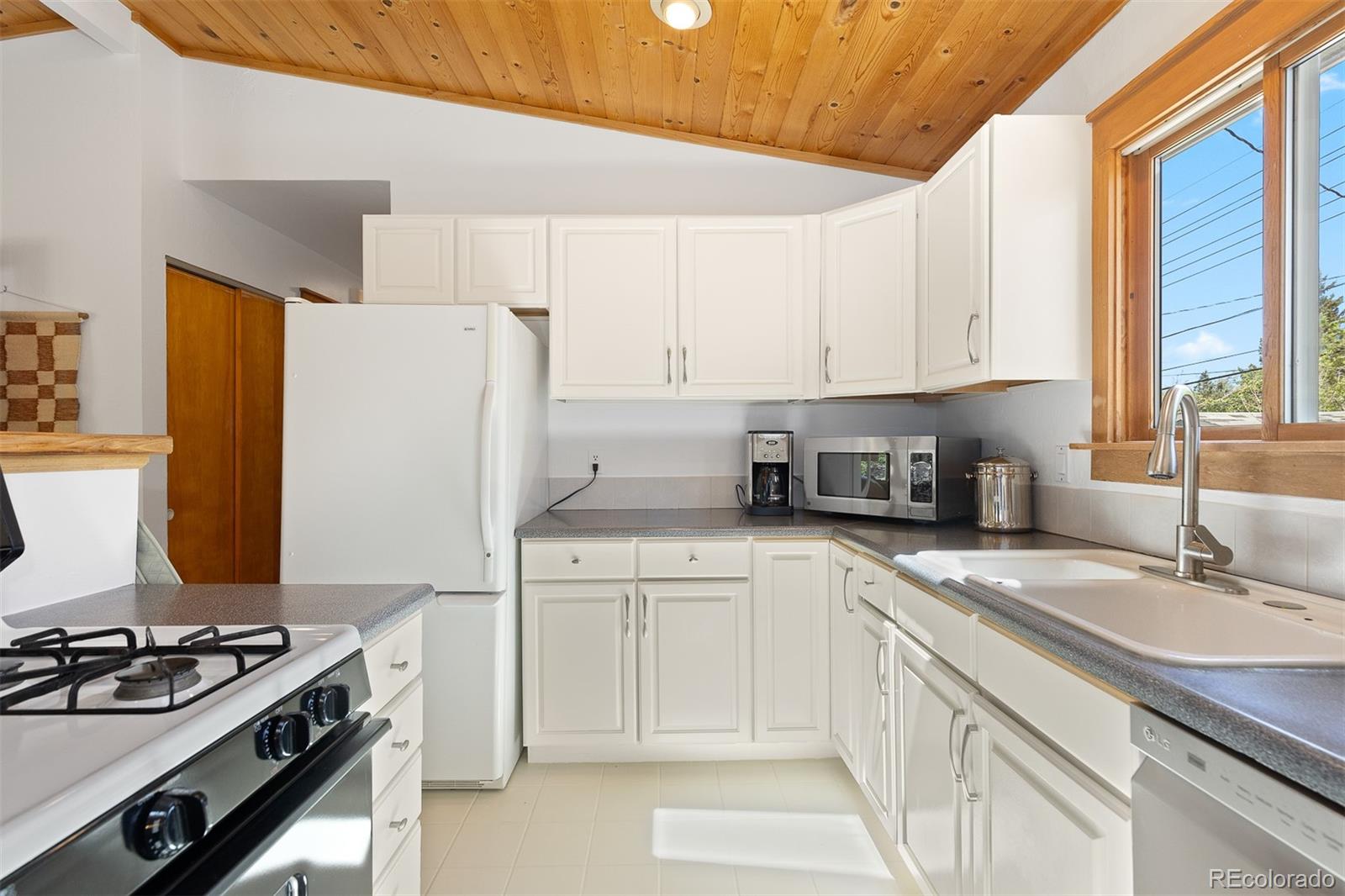 MLS Image #16 for 270  31st street,boulder, Colorado
