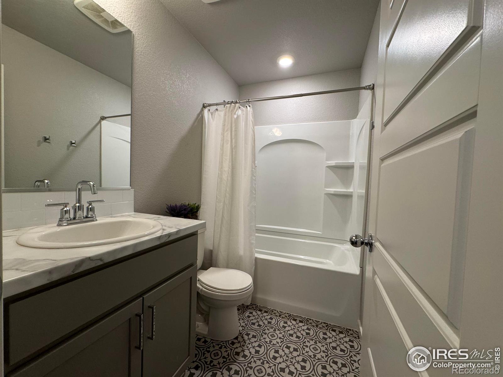 MLS Image #11 for 401  bonneville avenue,fort lupton, Colorado