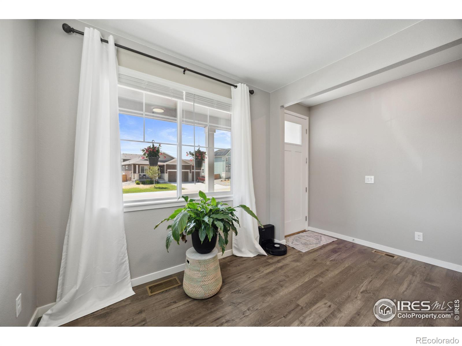 MLS Image #2 for 14640  guernsey drive,mead, Colorado