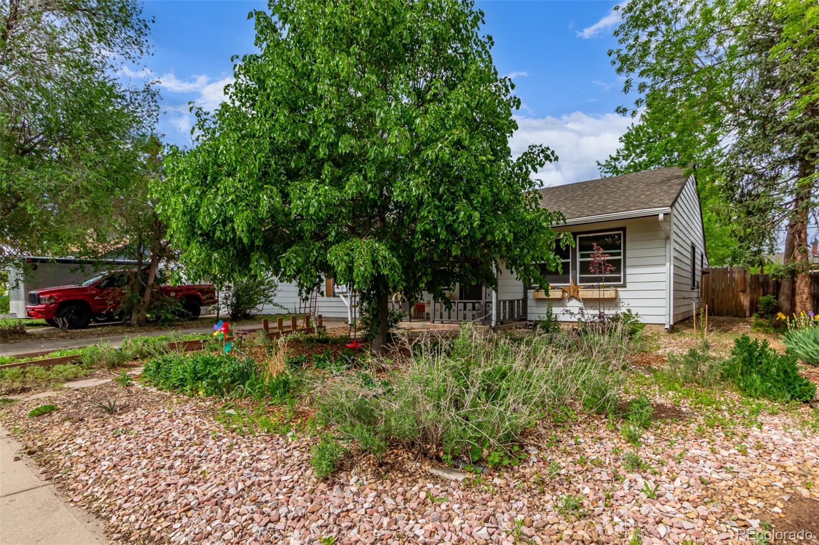 MLS Image #2 for 1341  chester street,aurora, Colorado