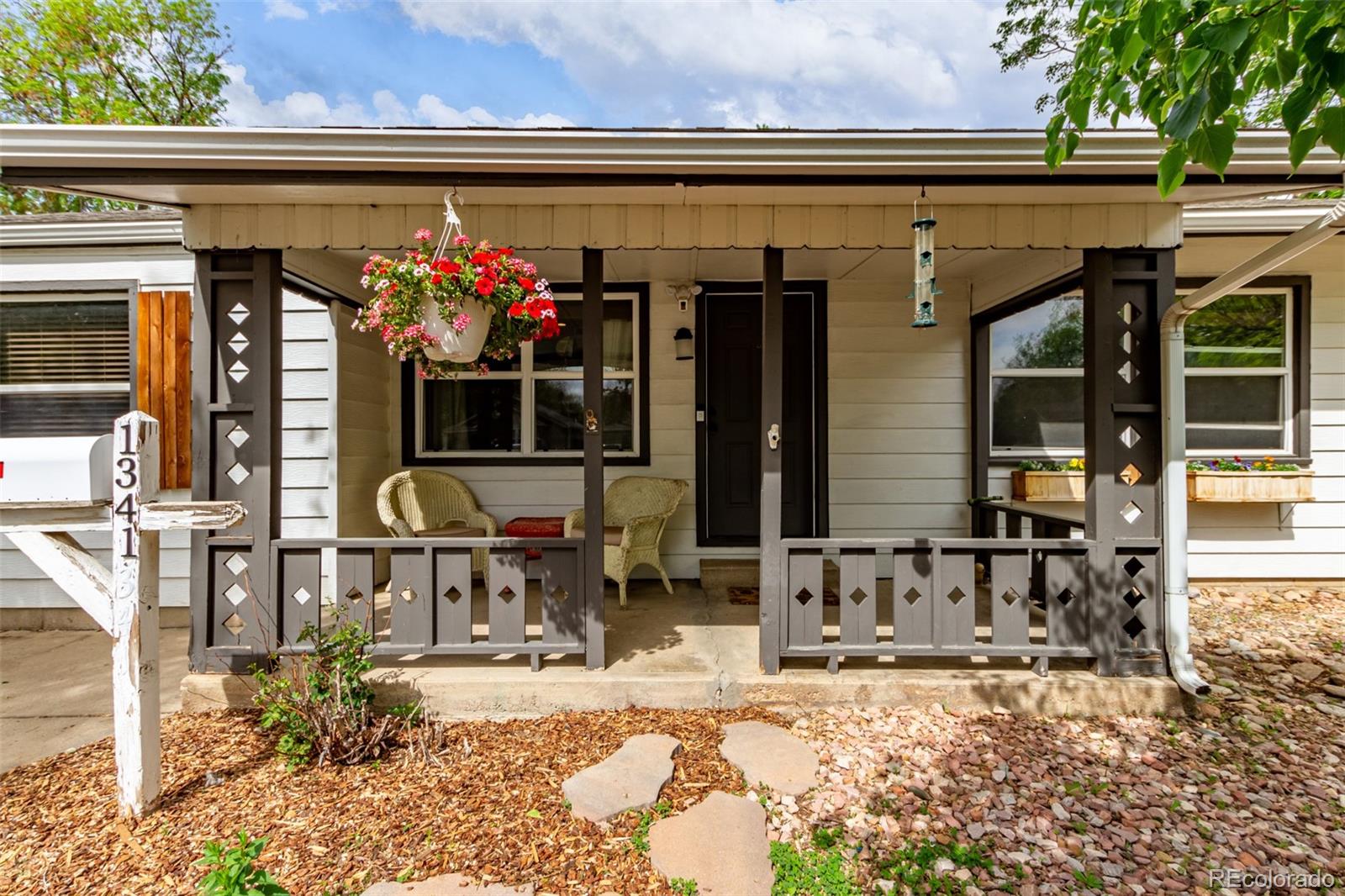 MLS Image #5 for 1341  chester street,aurora, Colorado