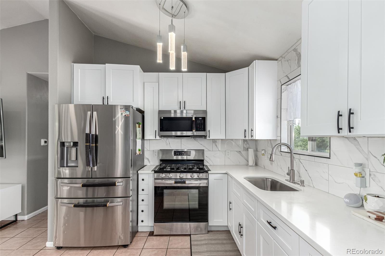 MLS Image #14 for 3296 s bryant street,englewood, Colorado