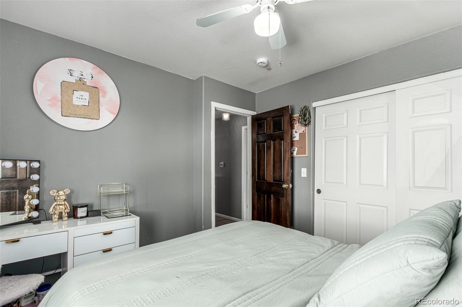 MLS Image #18 for 3296 s bryant street,englewood, Colorado