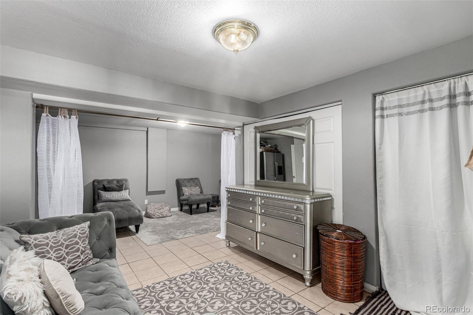MLS Image #25 for 3296 s bryant street,englewood, Colorado