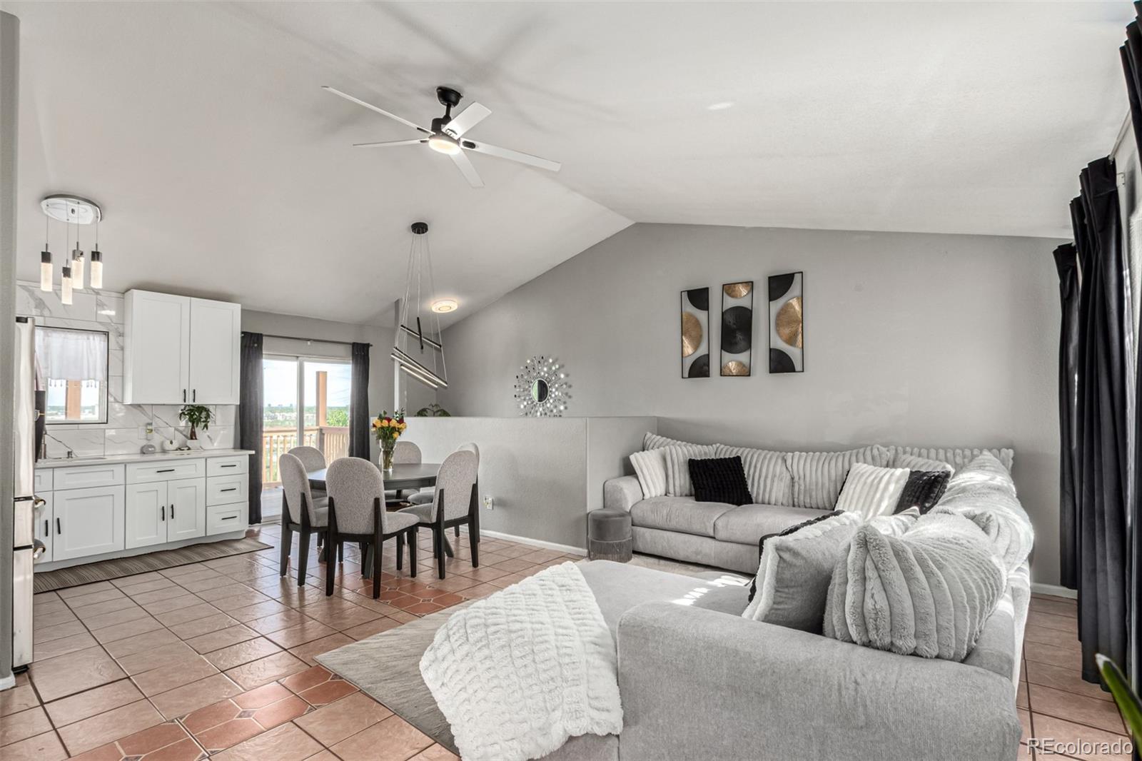 MLS Image #9 for 3296 s bryant street,englewood, Colorado