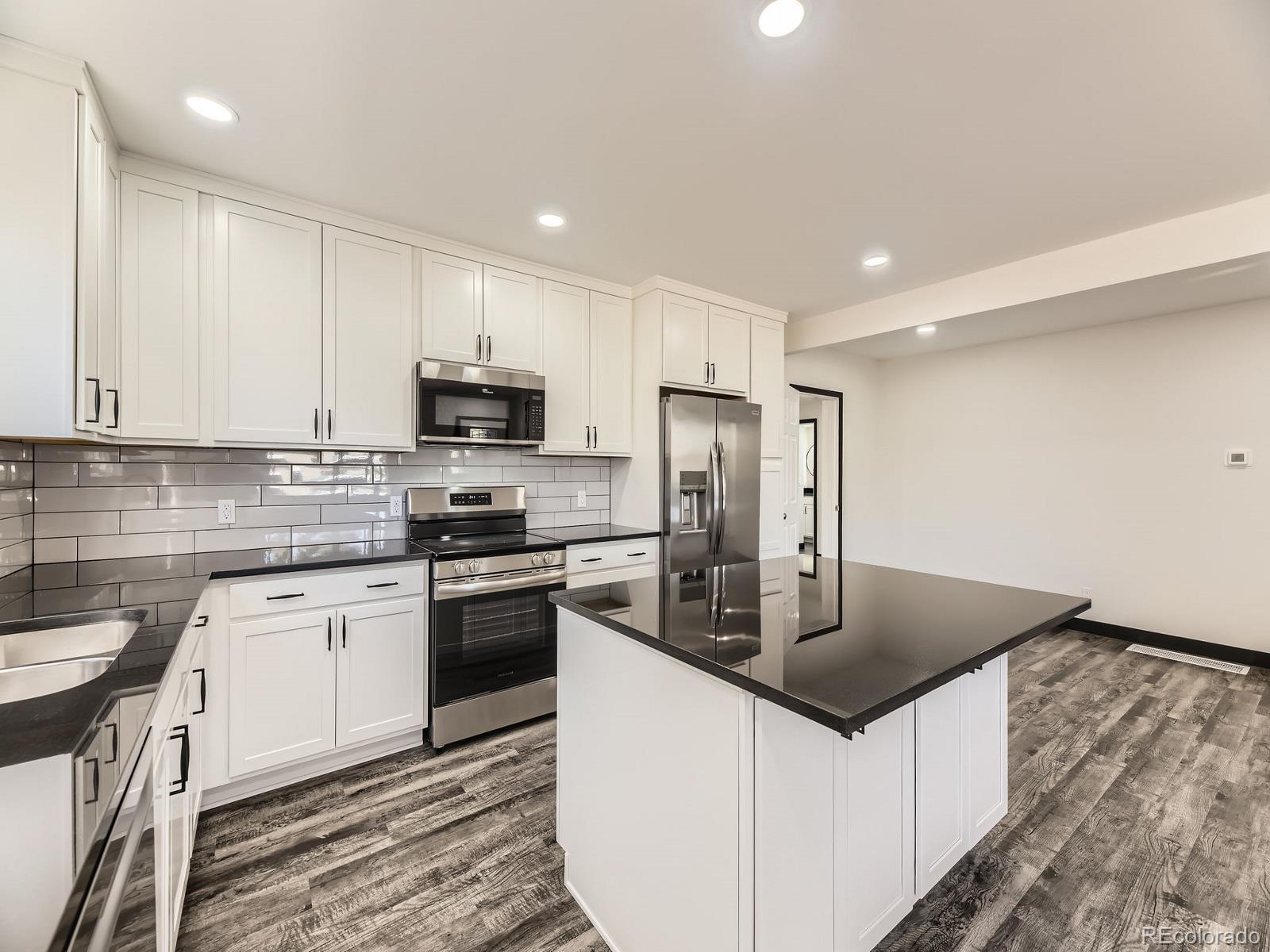 MLS Image #4 for 655 s osceola street,denver, Colorado
