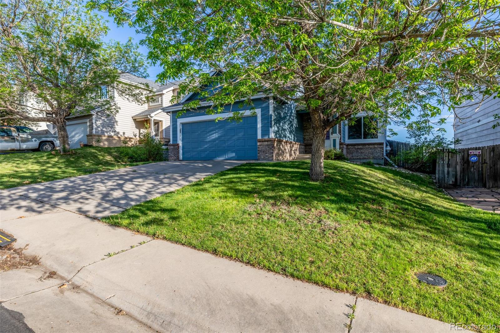 MLS Image #3 for 19884 e villanova place,aurora, Colorado