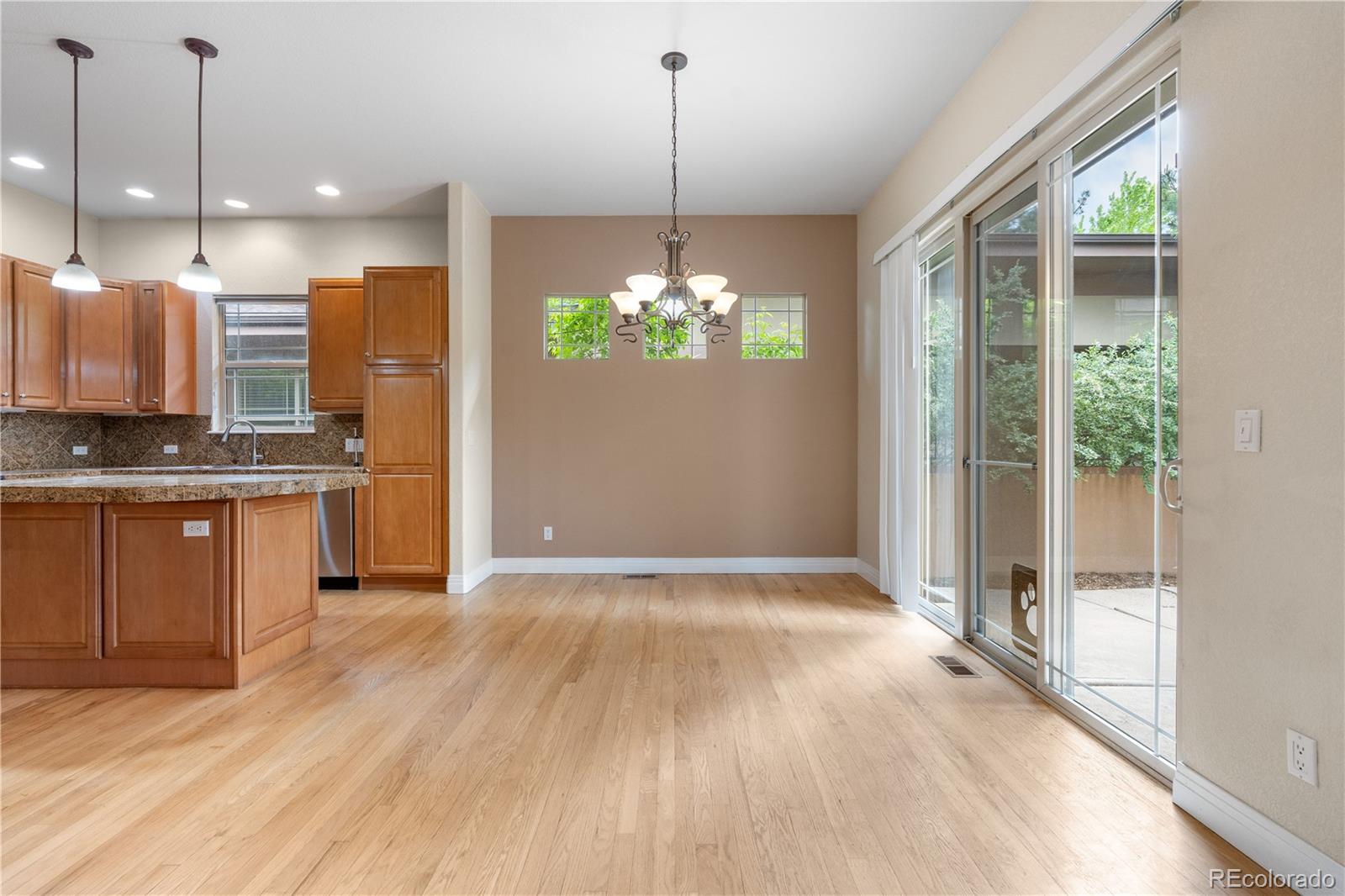 MLS Image #7 for 1076  rosemary street,denver, Colorado