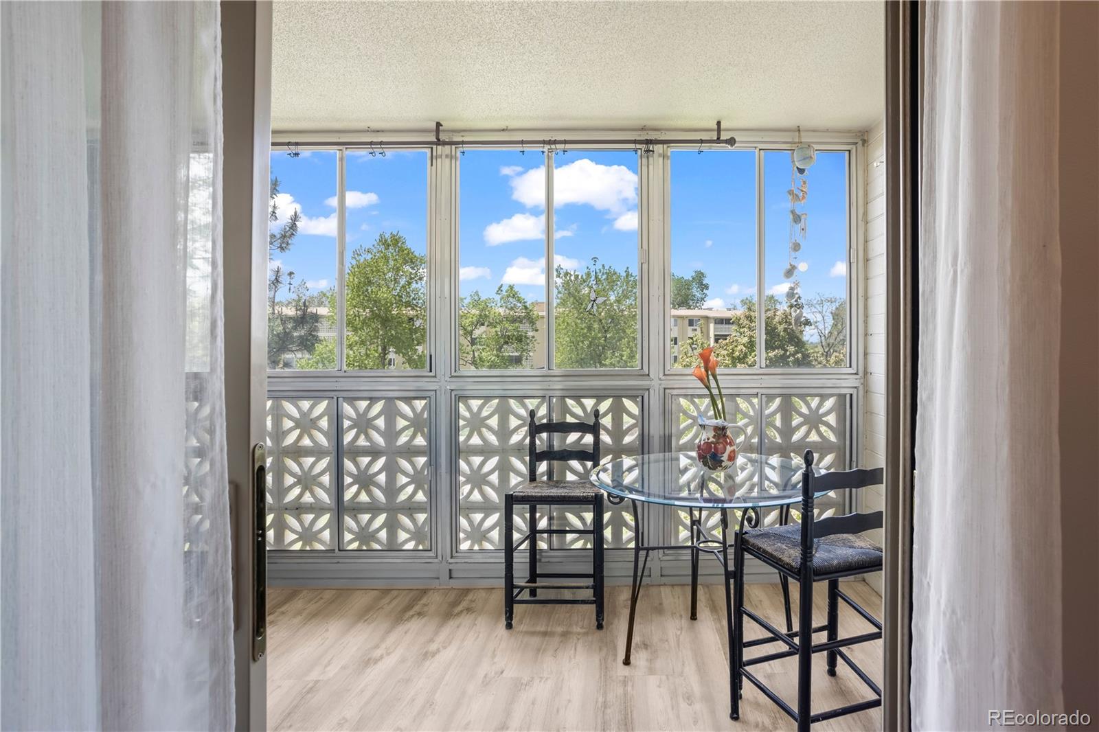 MLS Image #13 for 9150 e center avenue,denver, Colorado