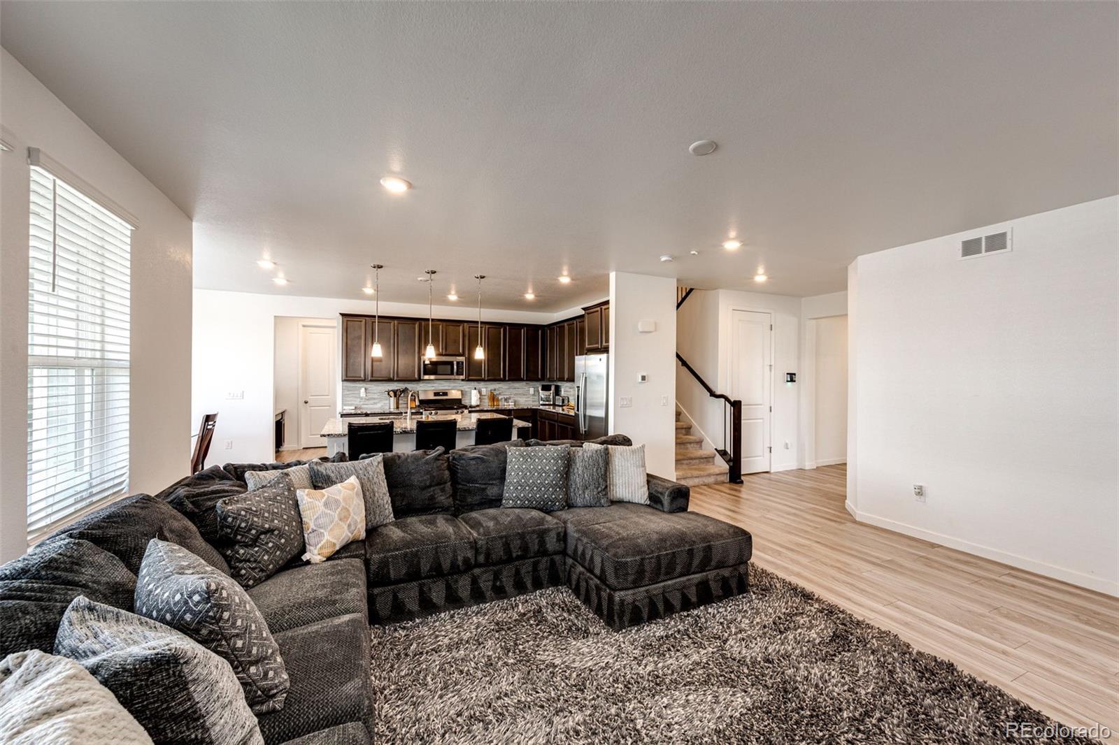 MLS Image #9 for 960 s de gaulle court,aurora, Colorado