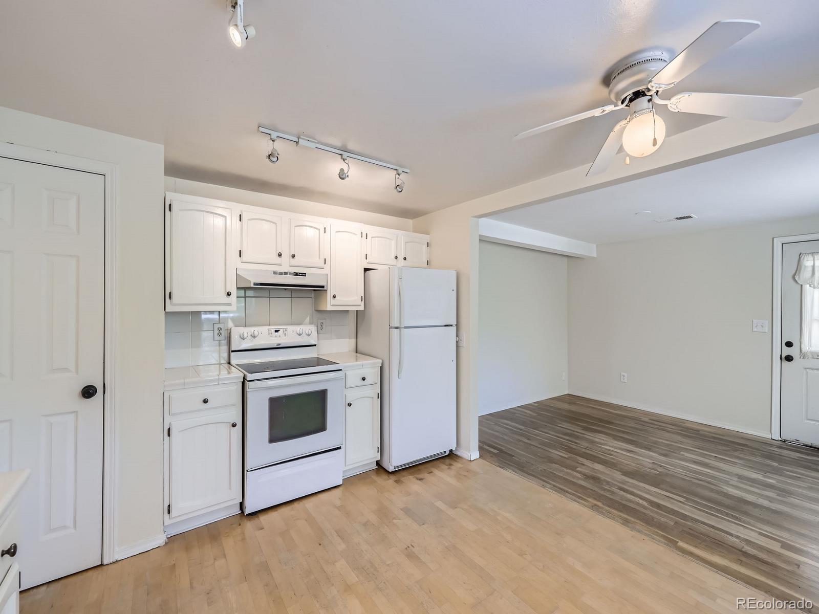 MLS Image #6 for 6047 s hill street,littleton, Colorado