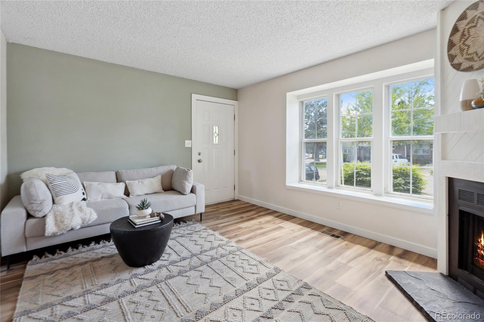 MLS Image #4 for 9636 w chatfield avenue,littleton, Colorado