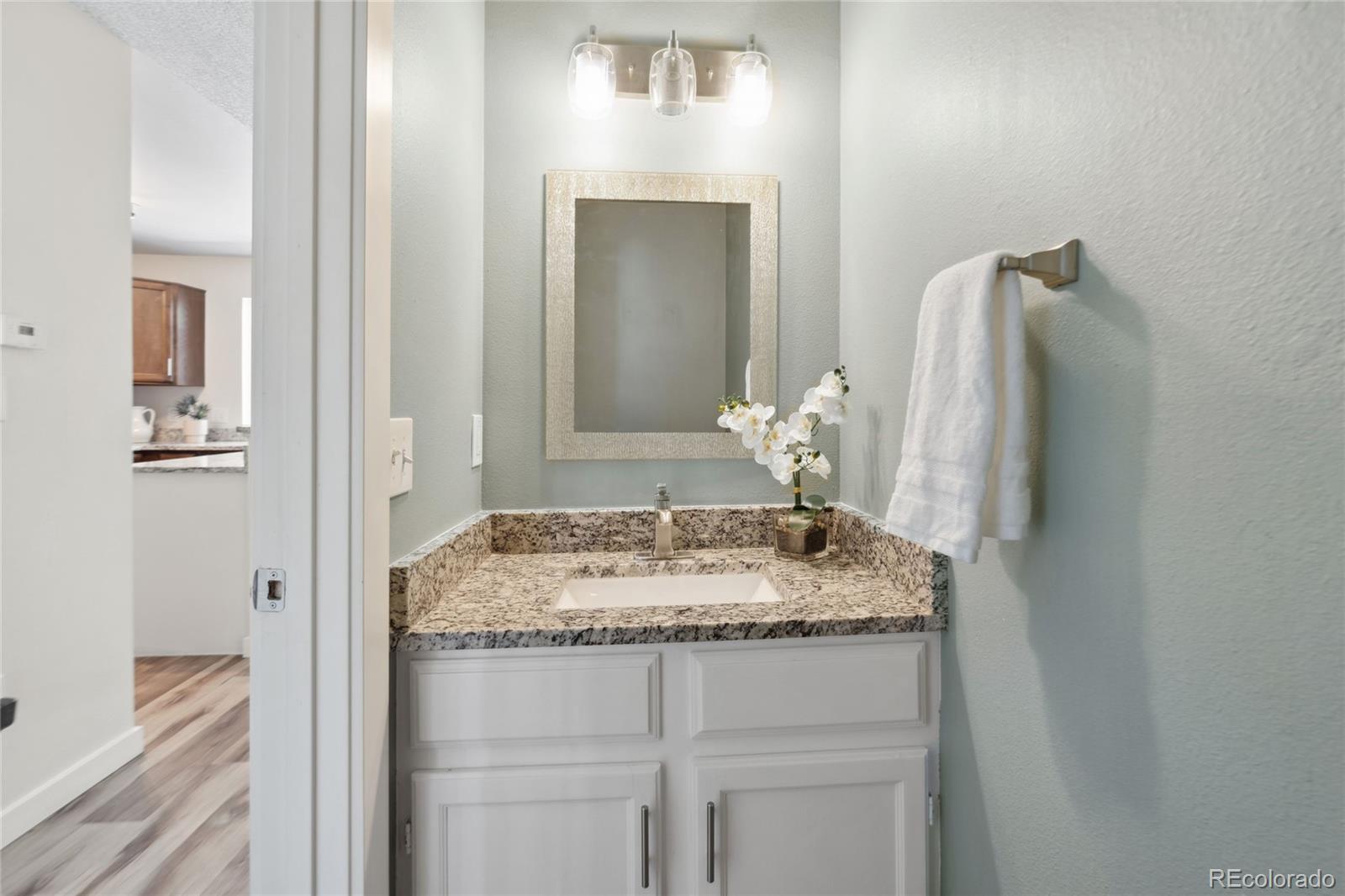 MLS Image #5 for 9636 w chatfield avenue,littleton, Colorado