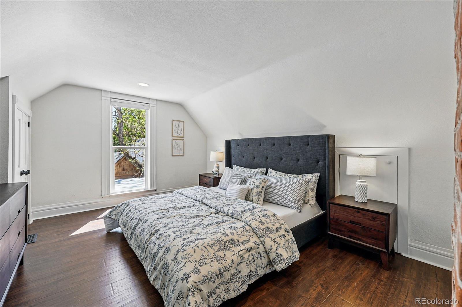 MLS Image #21 for 1612 s logan street,denver, Colorado