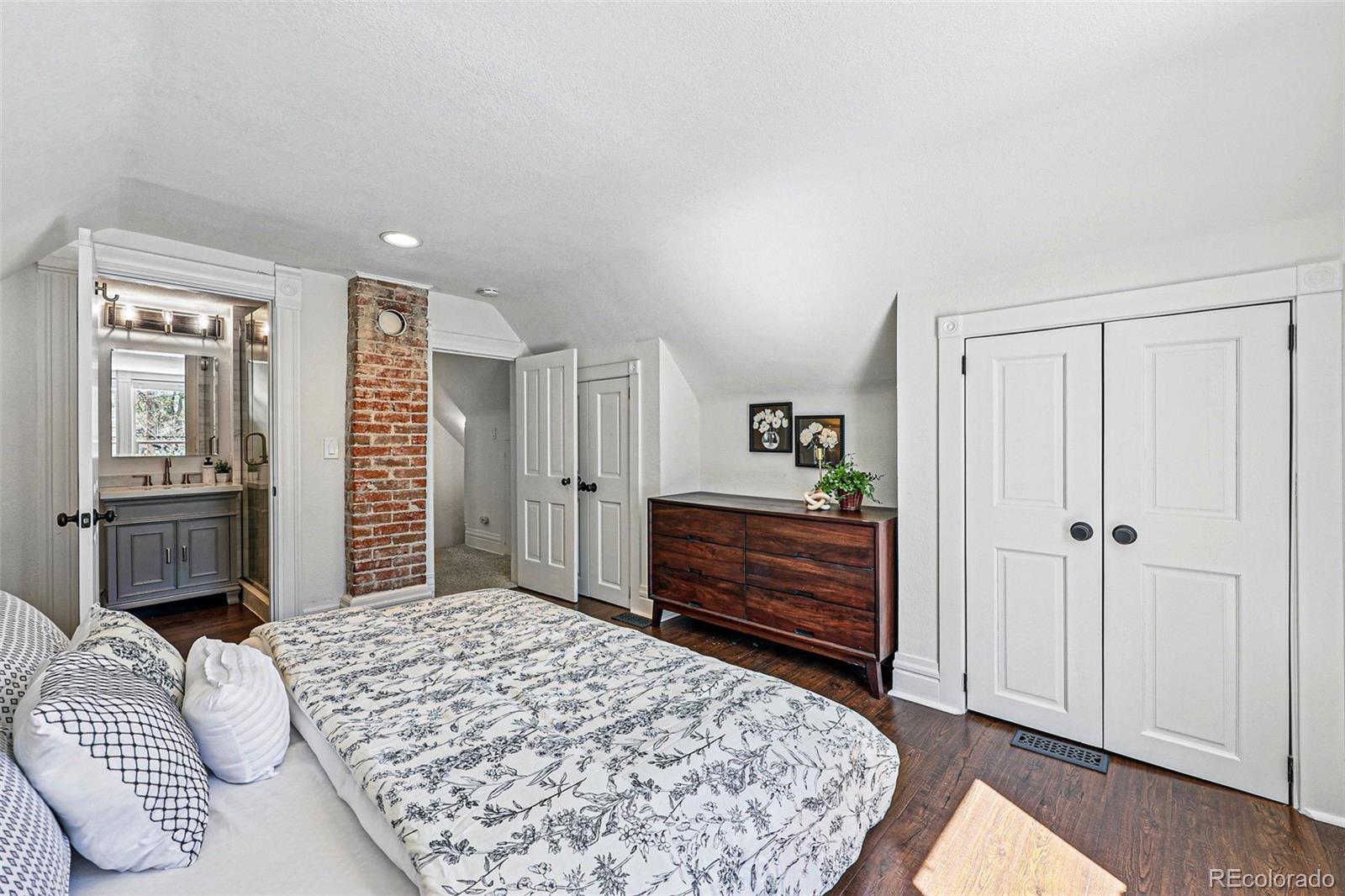 MLS Image #22 for 1612 s logan street,denver, Colorado