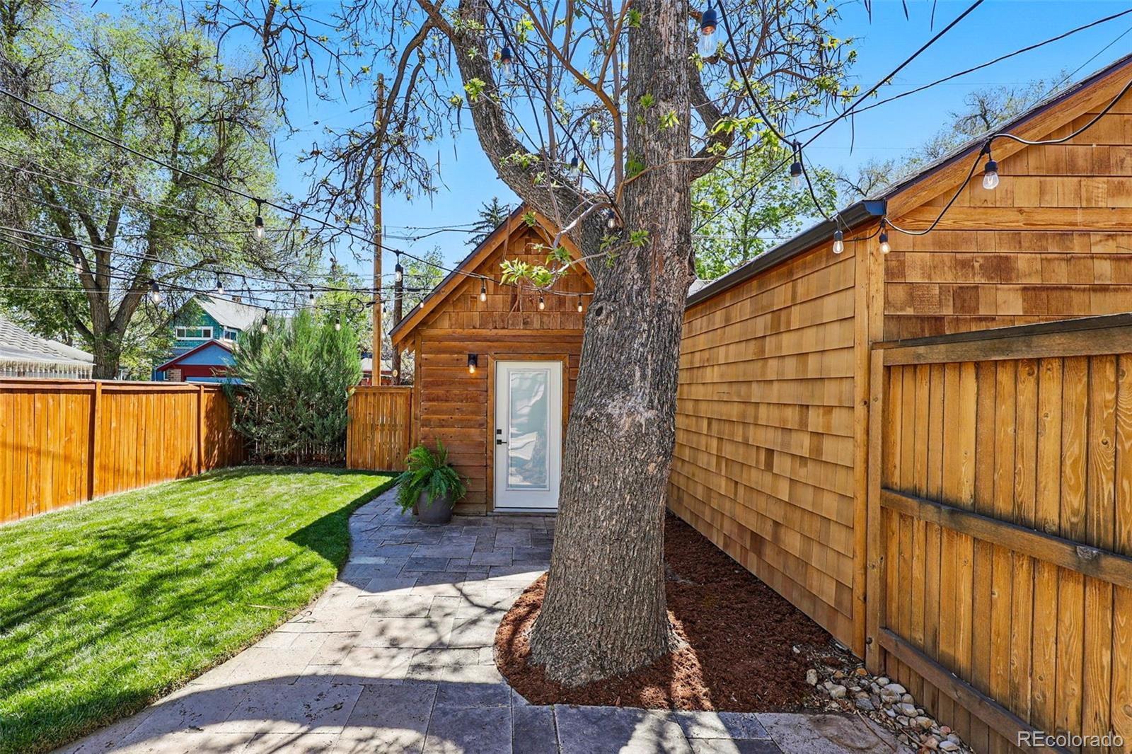 MLS Image #43 for 1612 s logan street,denver, Colorado